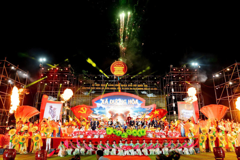Sân khấu nhà vòm