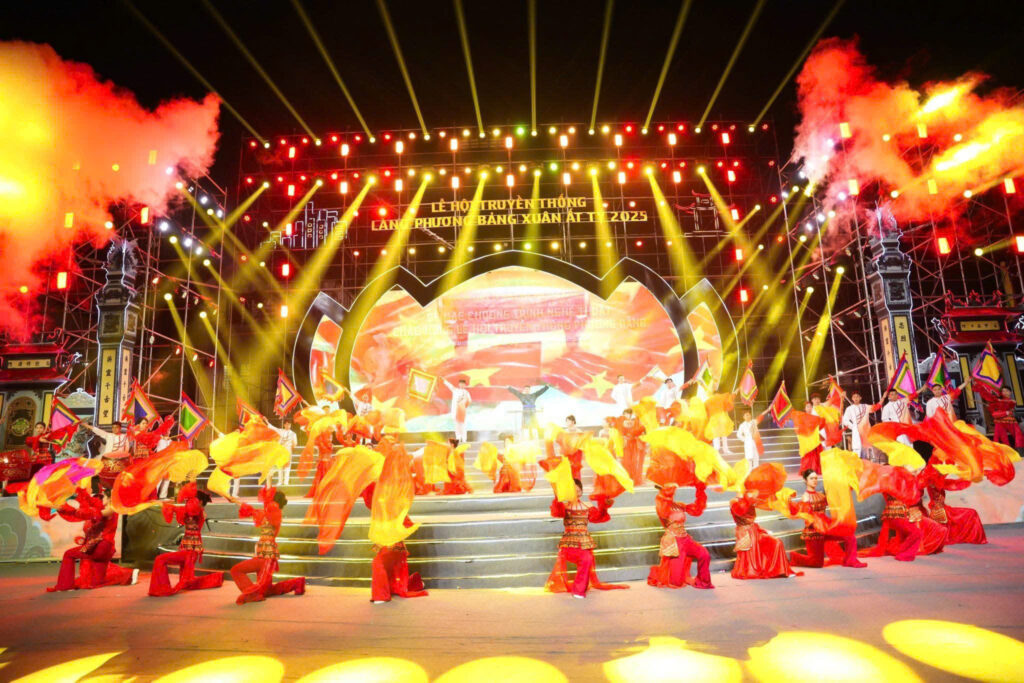 Sân khấu nhà vòm